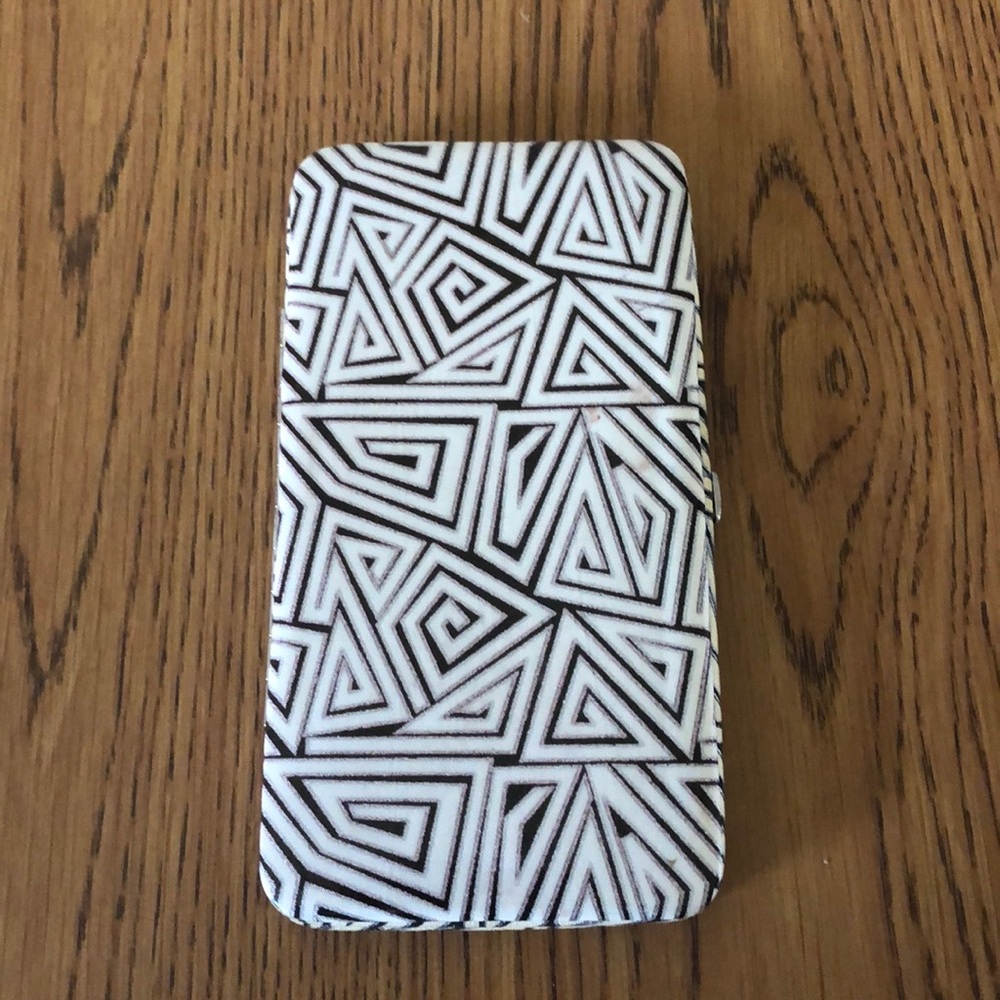 Target Wallet.